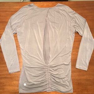 Lululemon Open Back Leg Sleeve Top, Size 8